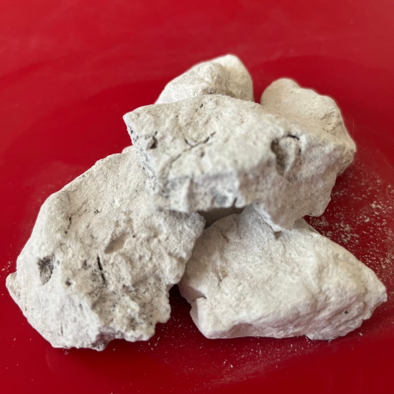 Calcium oxide blocks